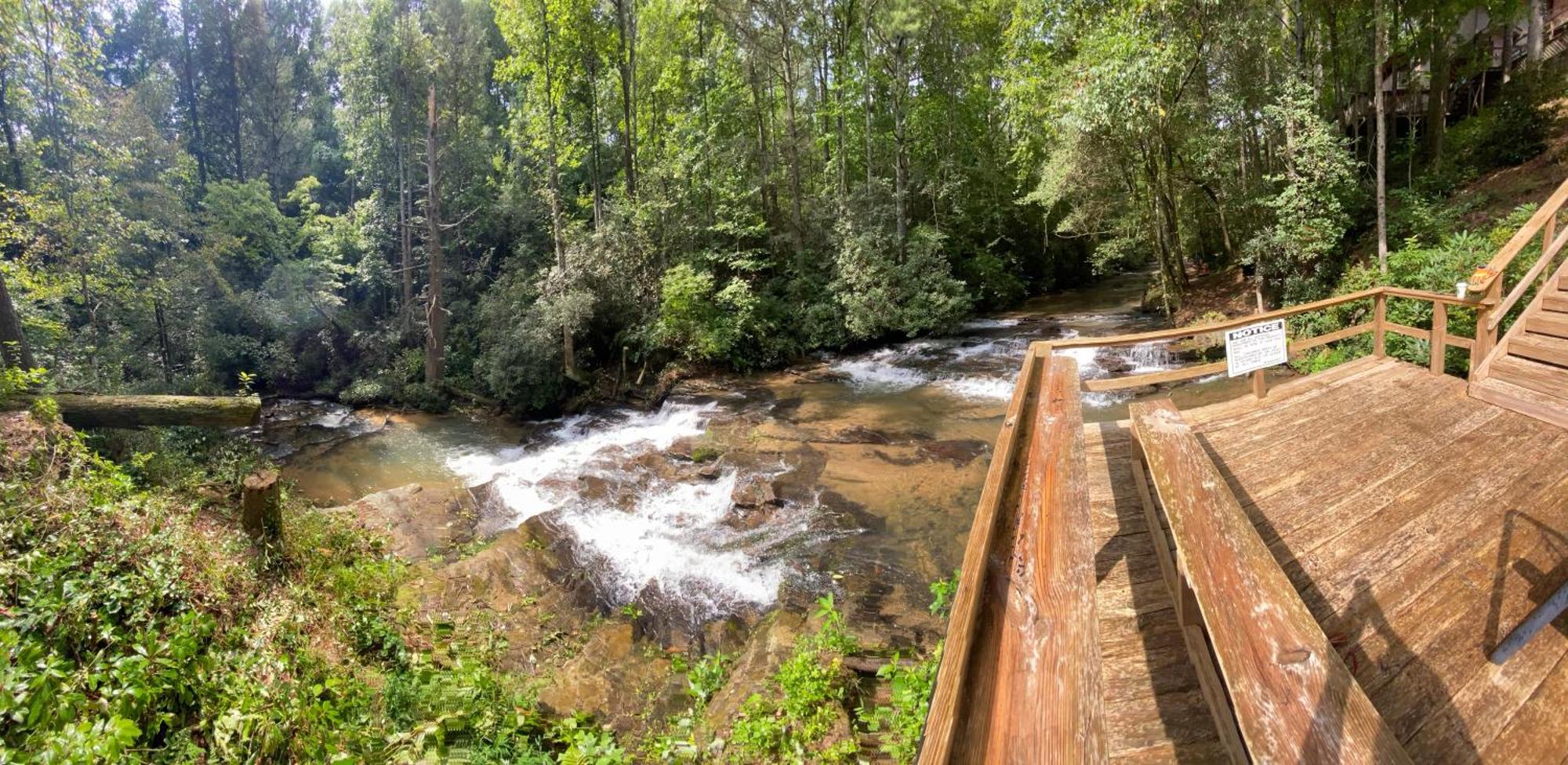 Cascades Inn Tiger Εξωτερικό φωτογραφία